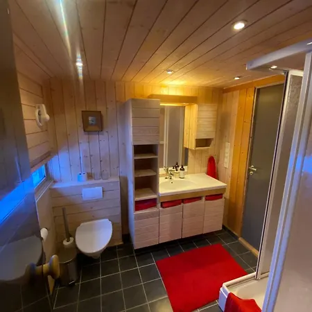 Ferienhaus Cozy And Family-friendly Mountain Vossestrand